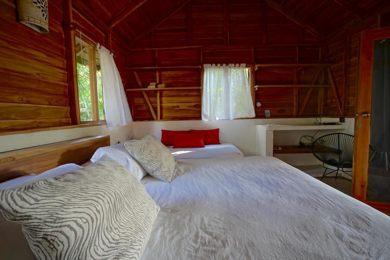 Calamocha Lodge Playa Santa Teresa  Εξωτερικό φωτογραφία